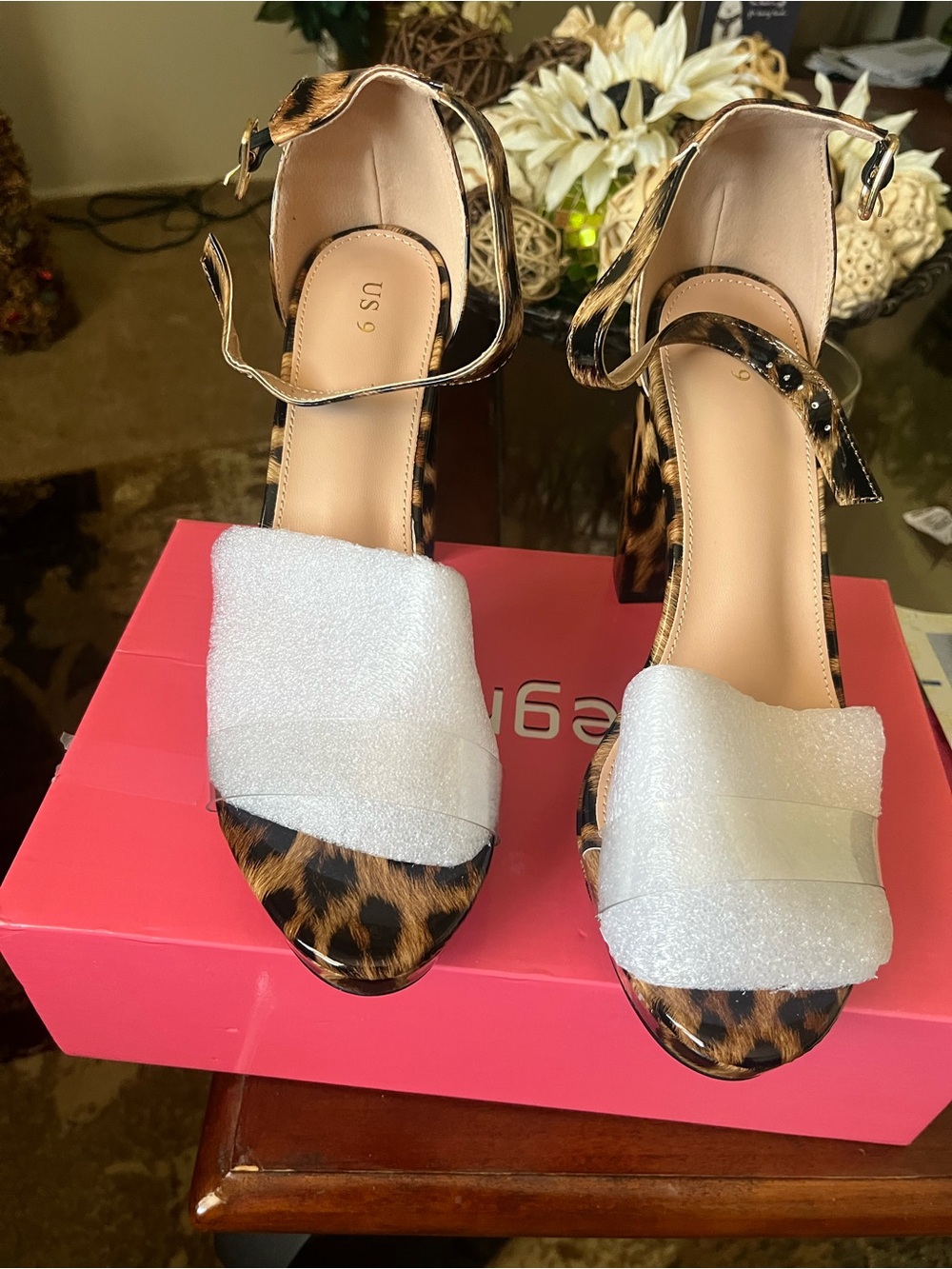 Leopard Print Ankle Strap Block Heel Sandals - US 9